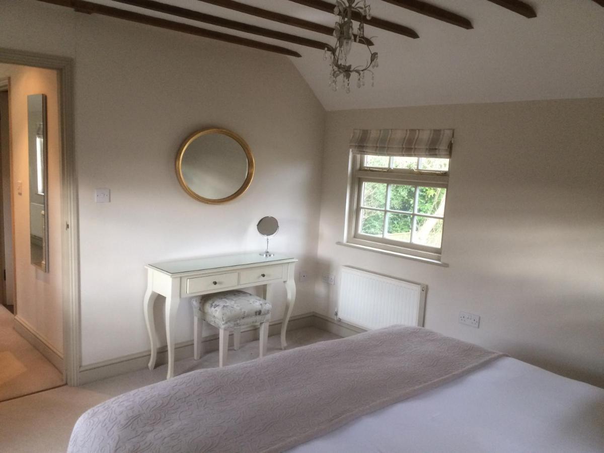 The Barn At Woodview Bed & Breakfast Hildenborough Bagian luar foto